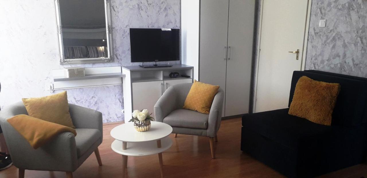 Lila Haz Apartment Harkany Bagian luar foto