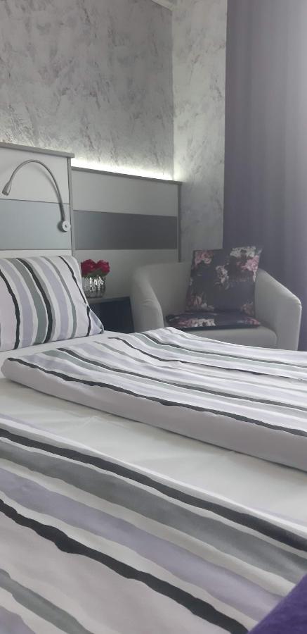 Lila Haz Apartment Harkany Bagian luar foto