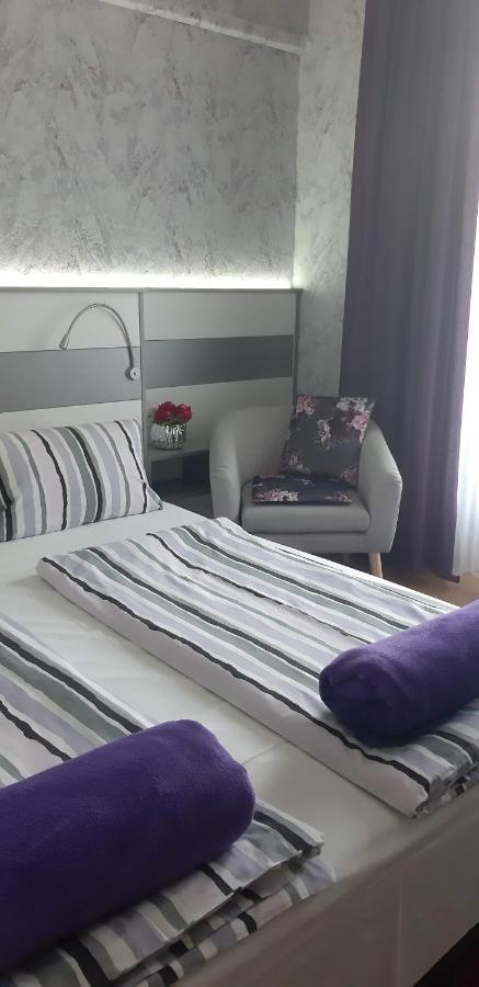 Lila Haz Apartment Harkany Bagian luar foto