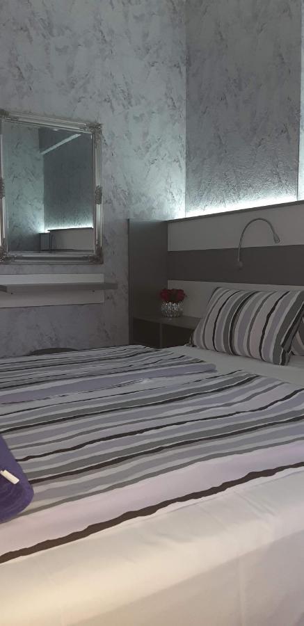 Lila Haz Apartment Harkany Bagian luar foto