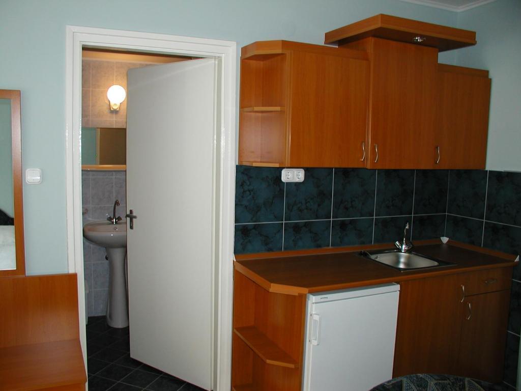 Lila Haz Apartment Harkany Bagian luar foto