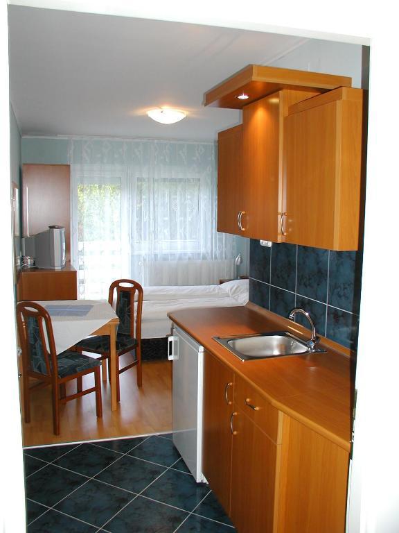 Lila Haz Apartment Harkany Bagian luar foto